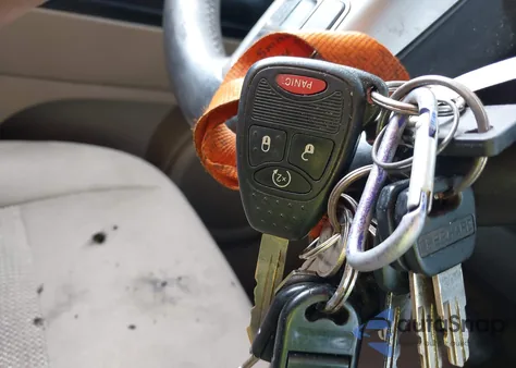 2014 Jeep Patriot Latitude z USA, uszkodzony, nr VIN 1C4NJRFB0ED761028